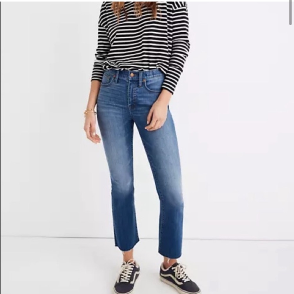 🔹NWOT🔹Madewell Cali Demi-Boot Cut Jeans Kemper Wash 25